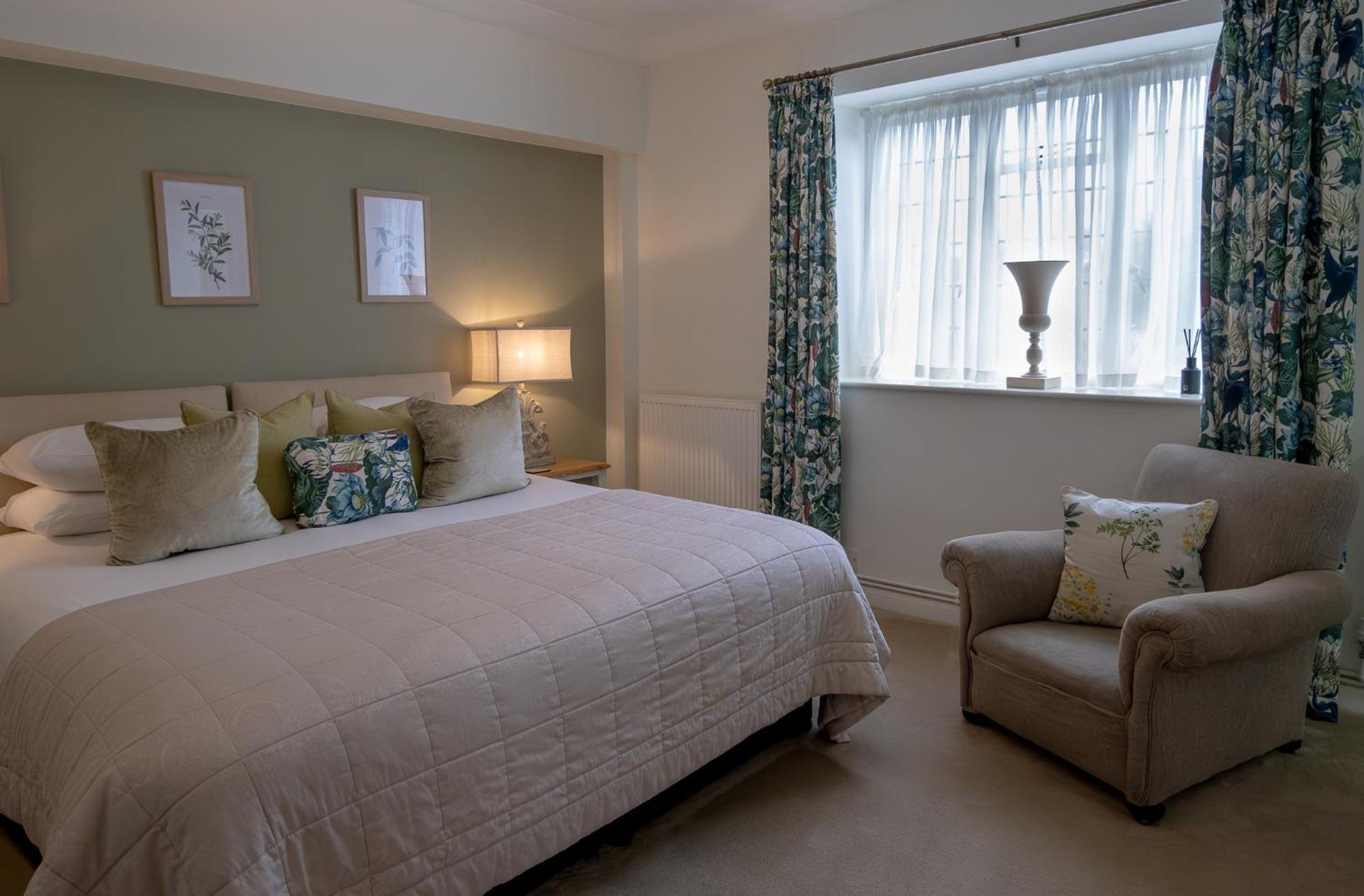Leeds Castle Stable Courtyard Bed And Breakfast Maidstone Exterior foto