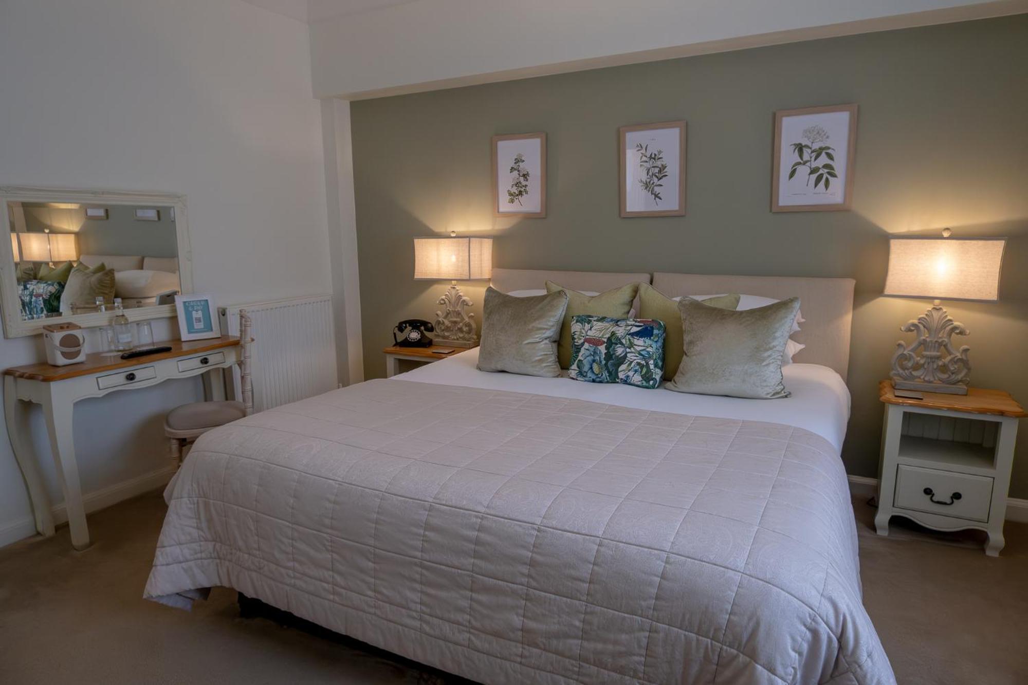 Leeds Castle Stable Courtyard Bed And Breakfast Maidstone Exterior foto