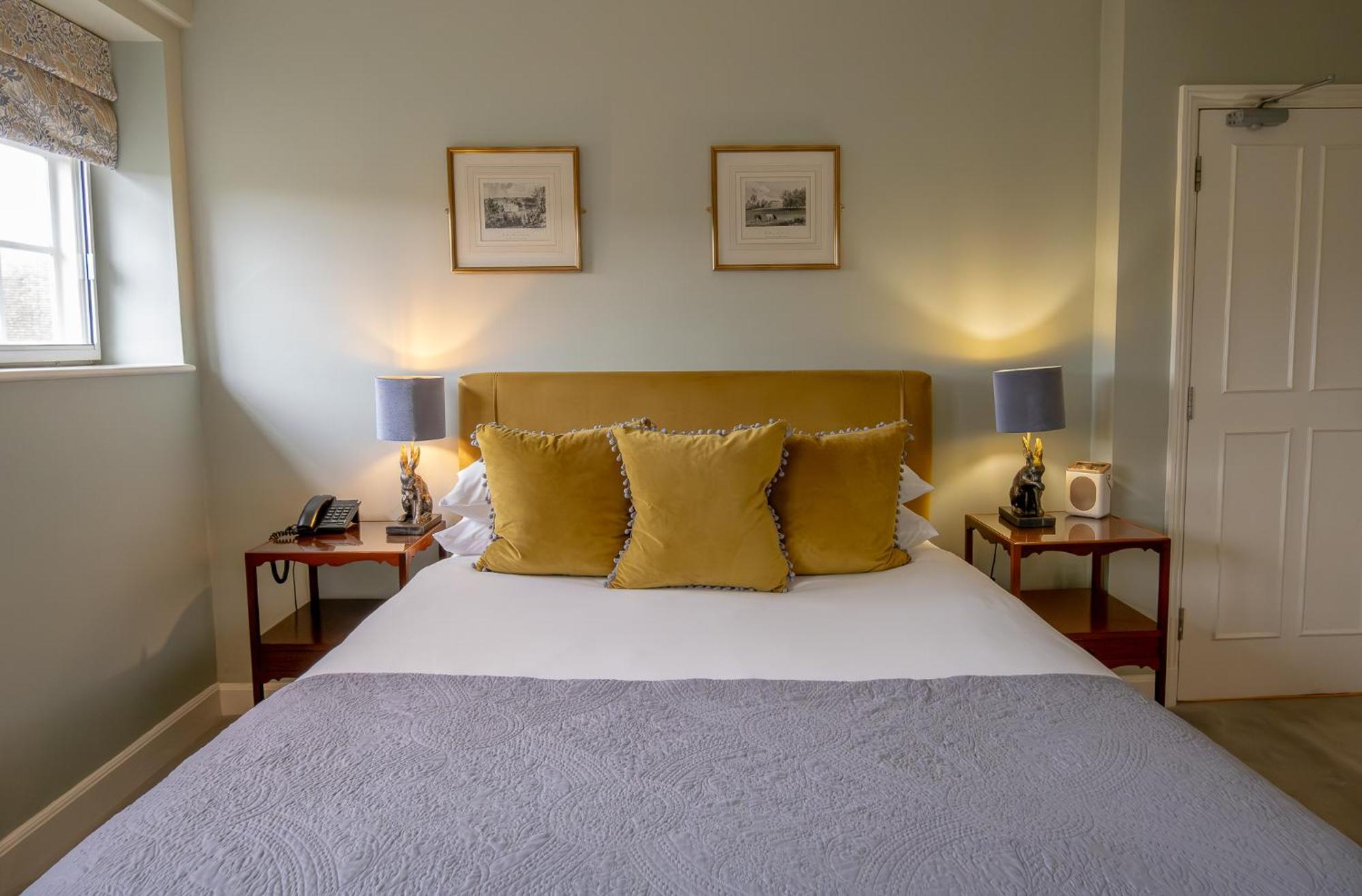 Leeds Castle Stable Courtyard Bed And Breakfast Maidstone Exterior foto